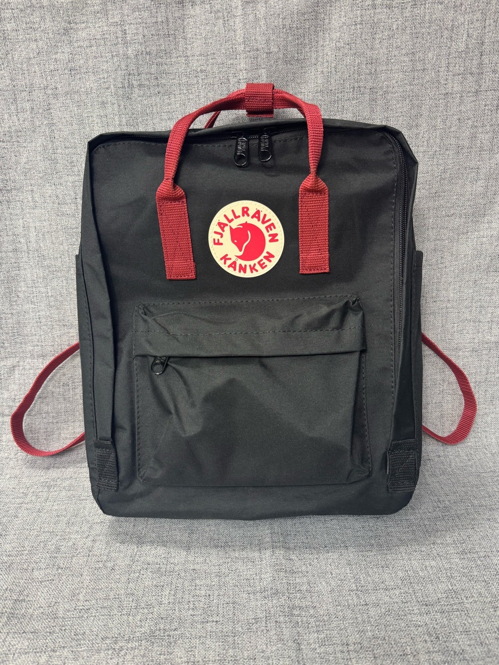 Fjall Raven kankan backpack black red classic style NWOT